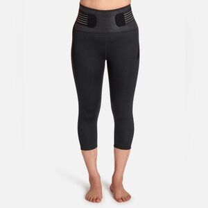 Tommie Copper Women’s Pro Grade Lower Back Support Capri with Adjustable Straps